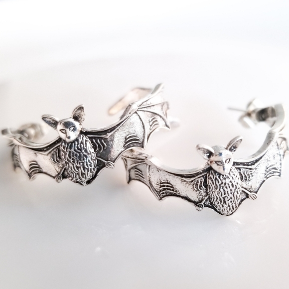 NEW Dolls Kill Silver Bats Gothic Vampire Witchy Style Hoop Earrings - Picture 12 of 15